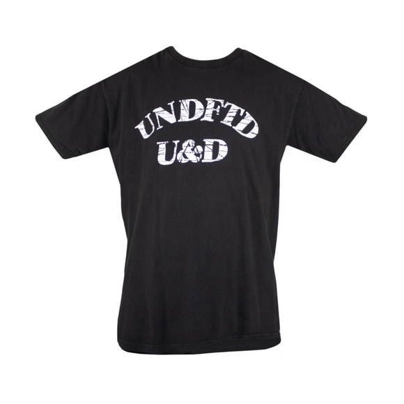 Undefeated T-Shirt In Black - Picture 1 of 4